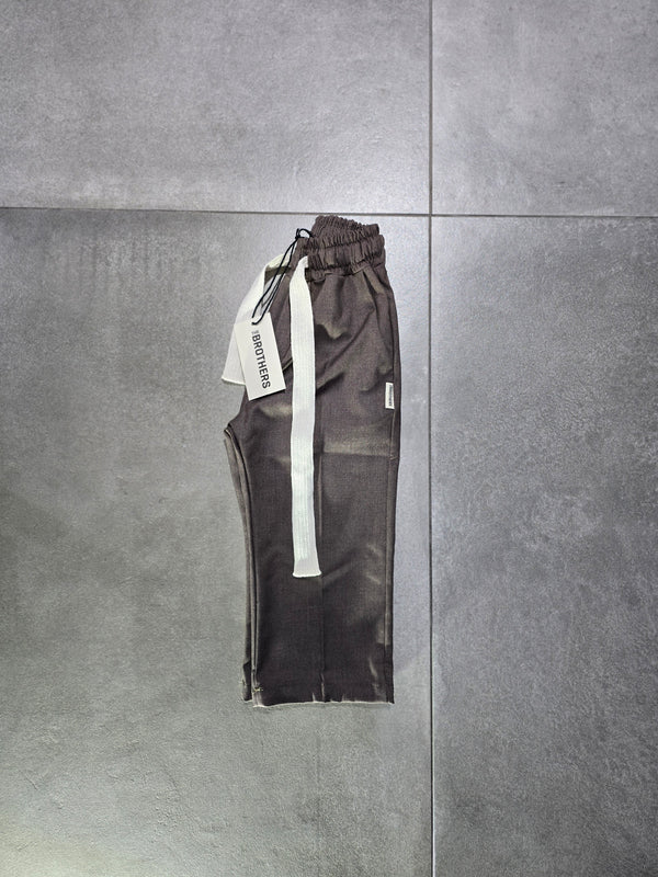 P.F.L THE BROTHERS BRAND 021