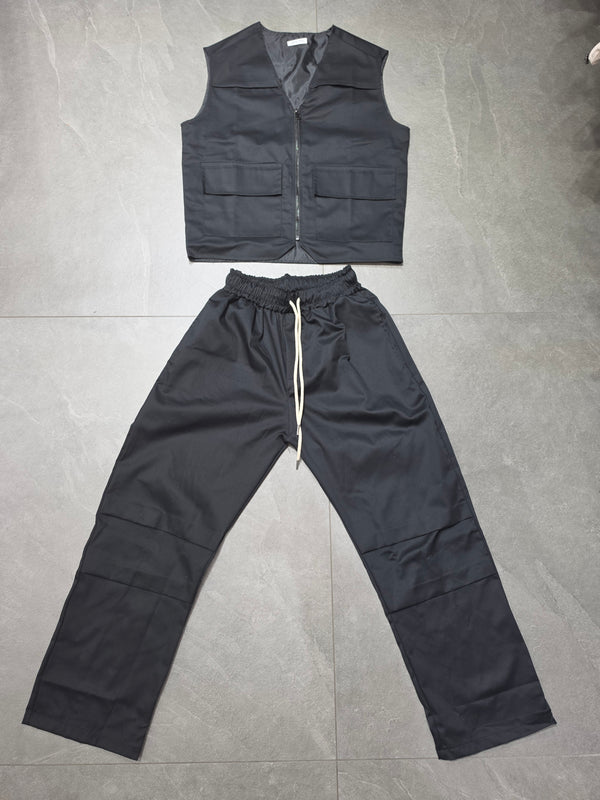 BLK SLEEVELESS
