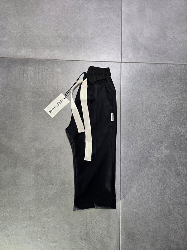 P.F.L THE BROTHERS BRAND 021